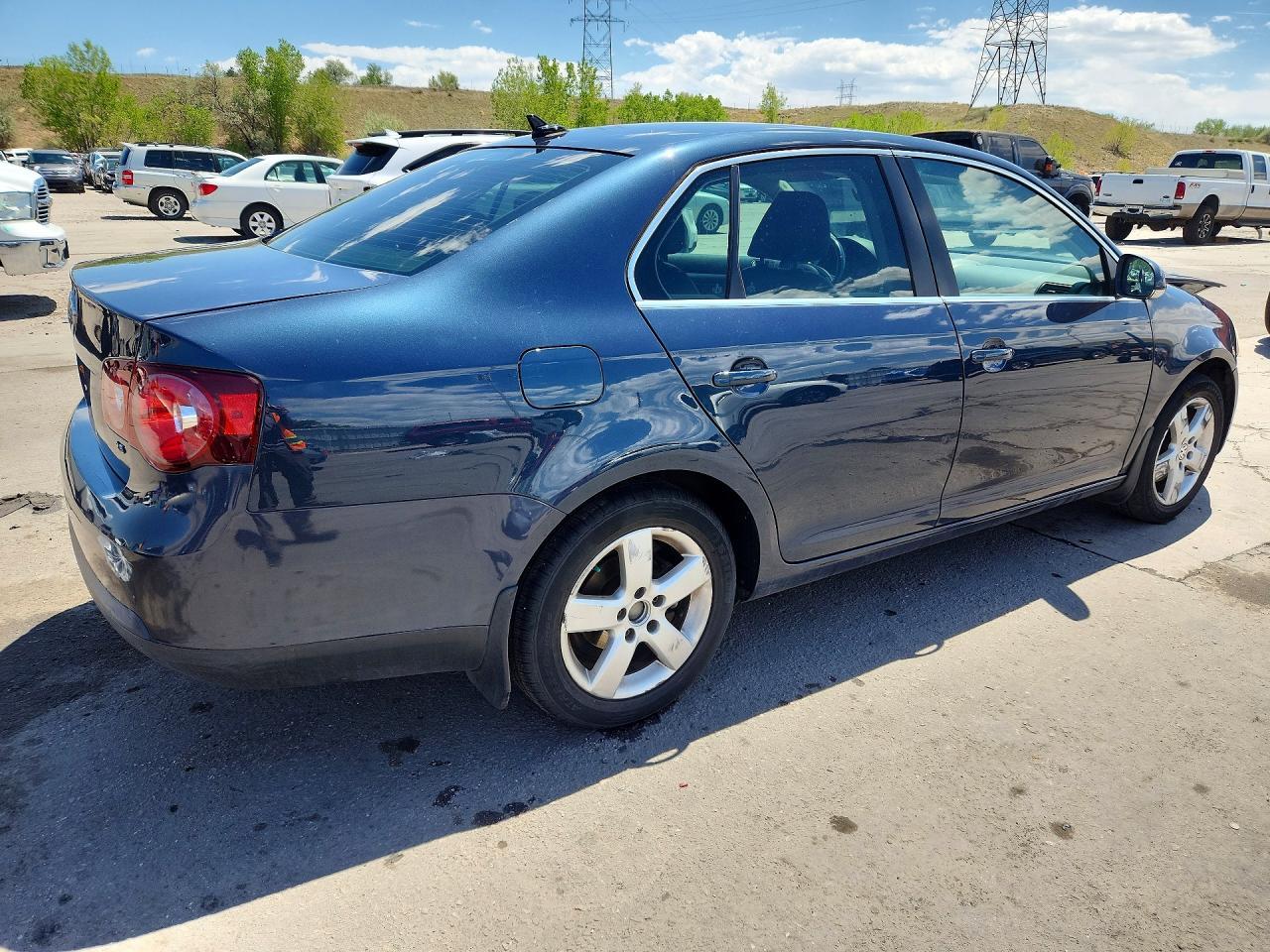 2009 Volkswagen Jetta Se - Image 3