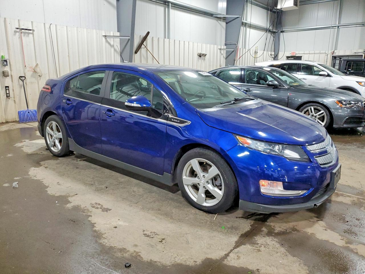 2013 Chevrolet Volt - Фото 4