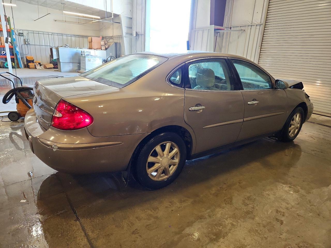 2006 Buick Lacrosse Cx - Image 3