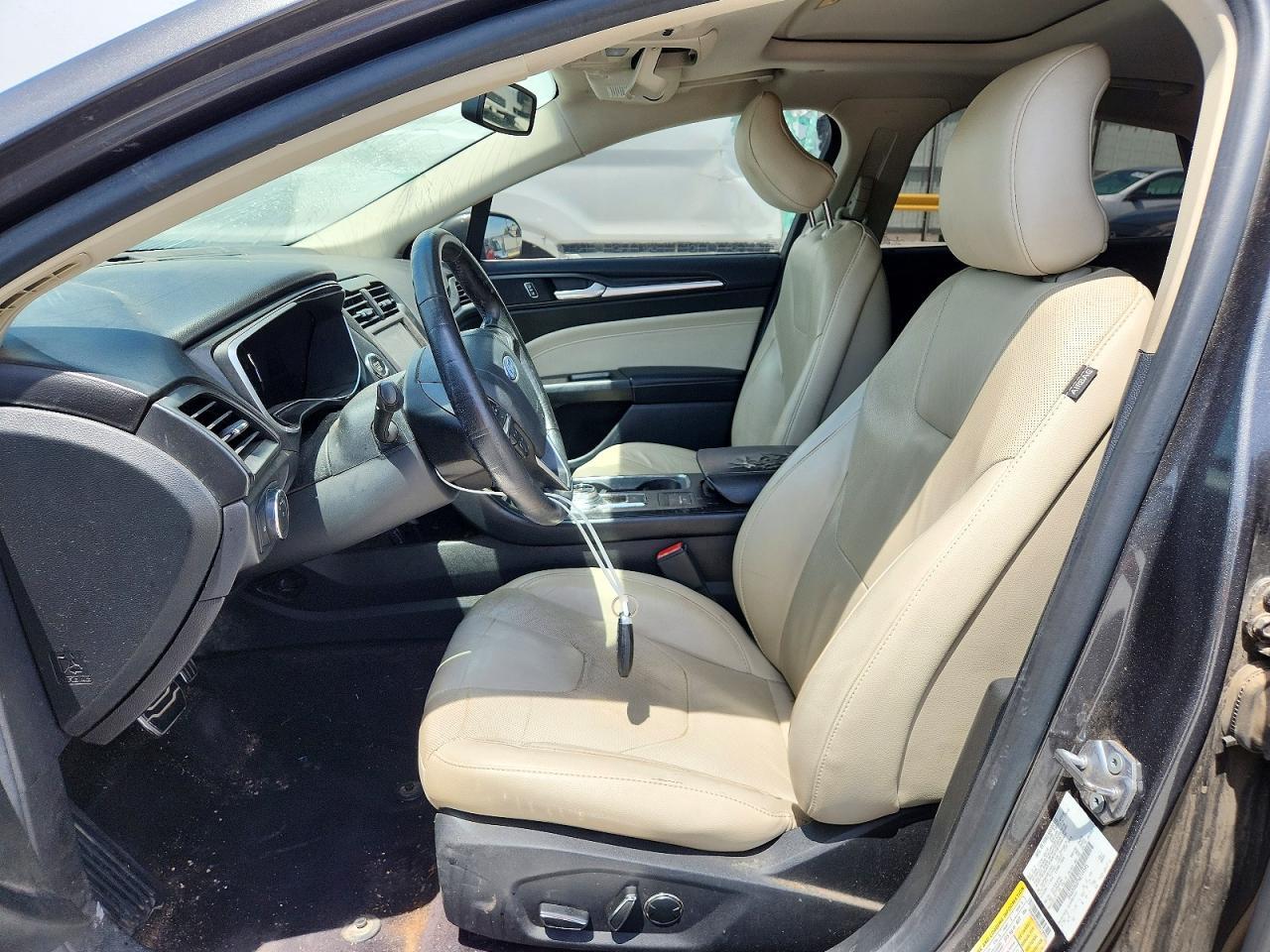 2017 Ford Fusion Titanium Hev - Фото 7