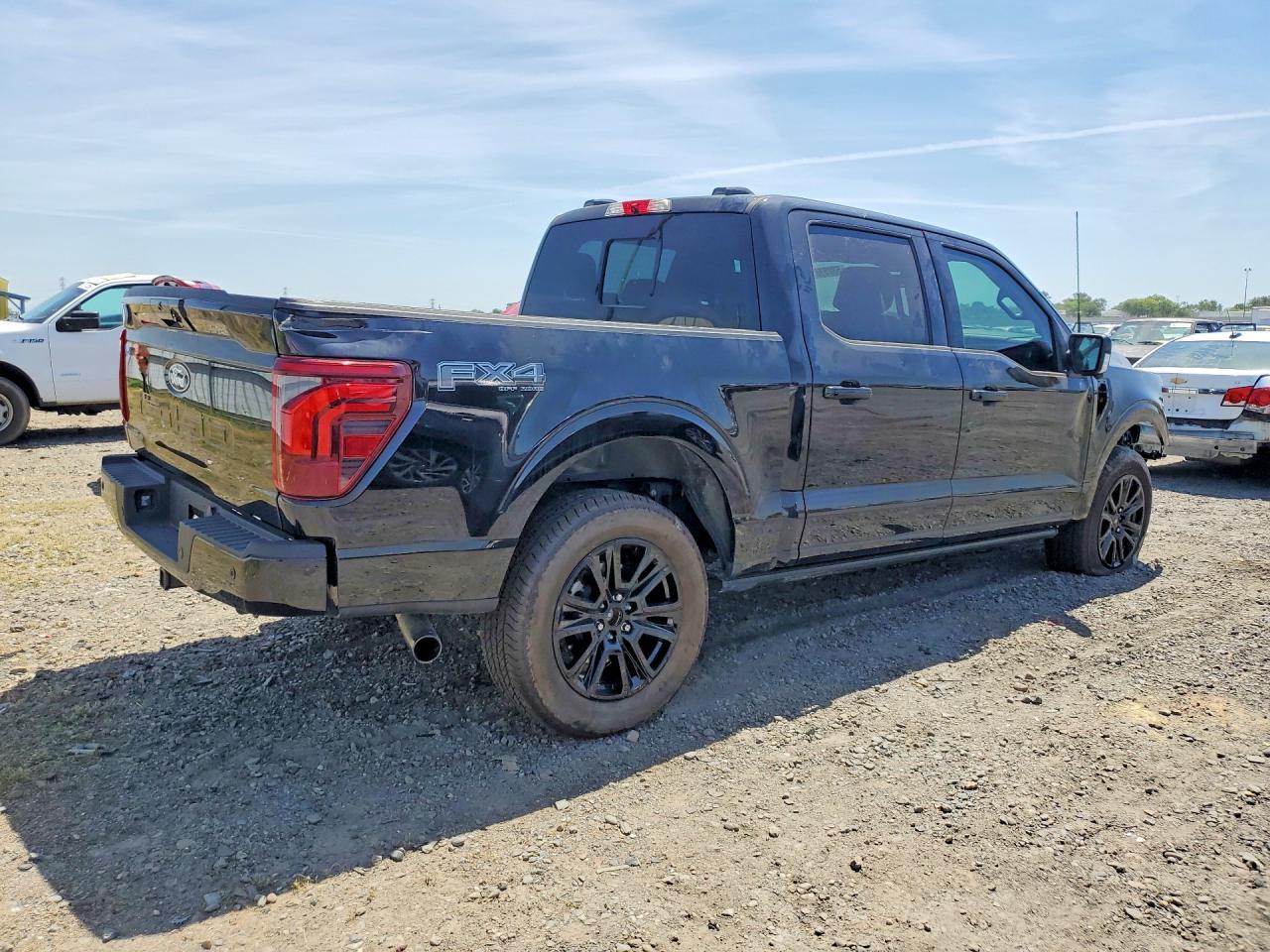 2024 Ford F150 Platinum - Image 3