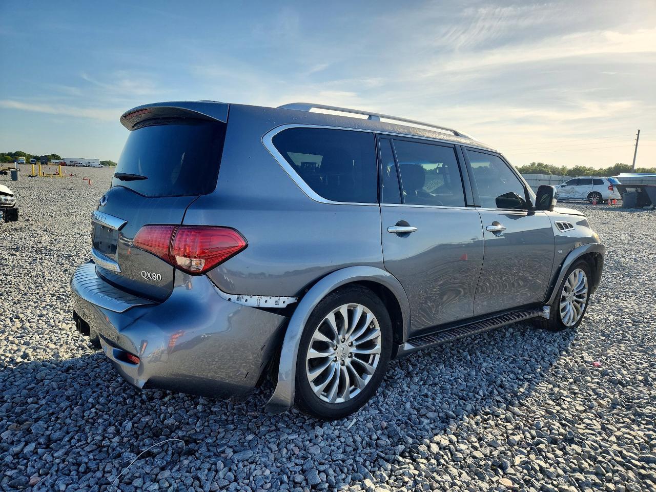 2016 Infiniti Qx80 Base - Image 3