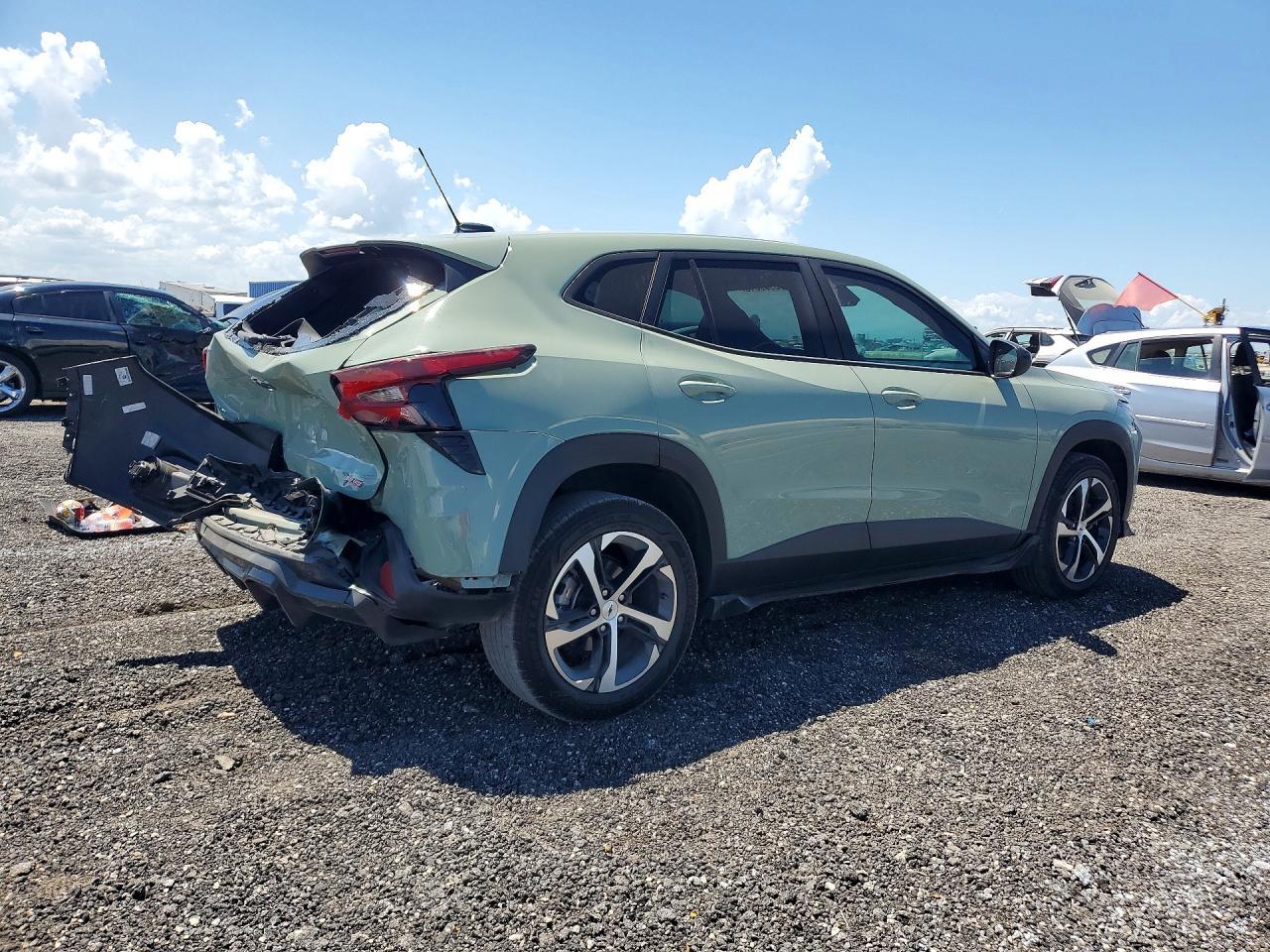 2024 Chevrolet Trax 1Rs - Image 3