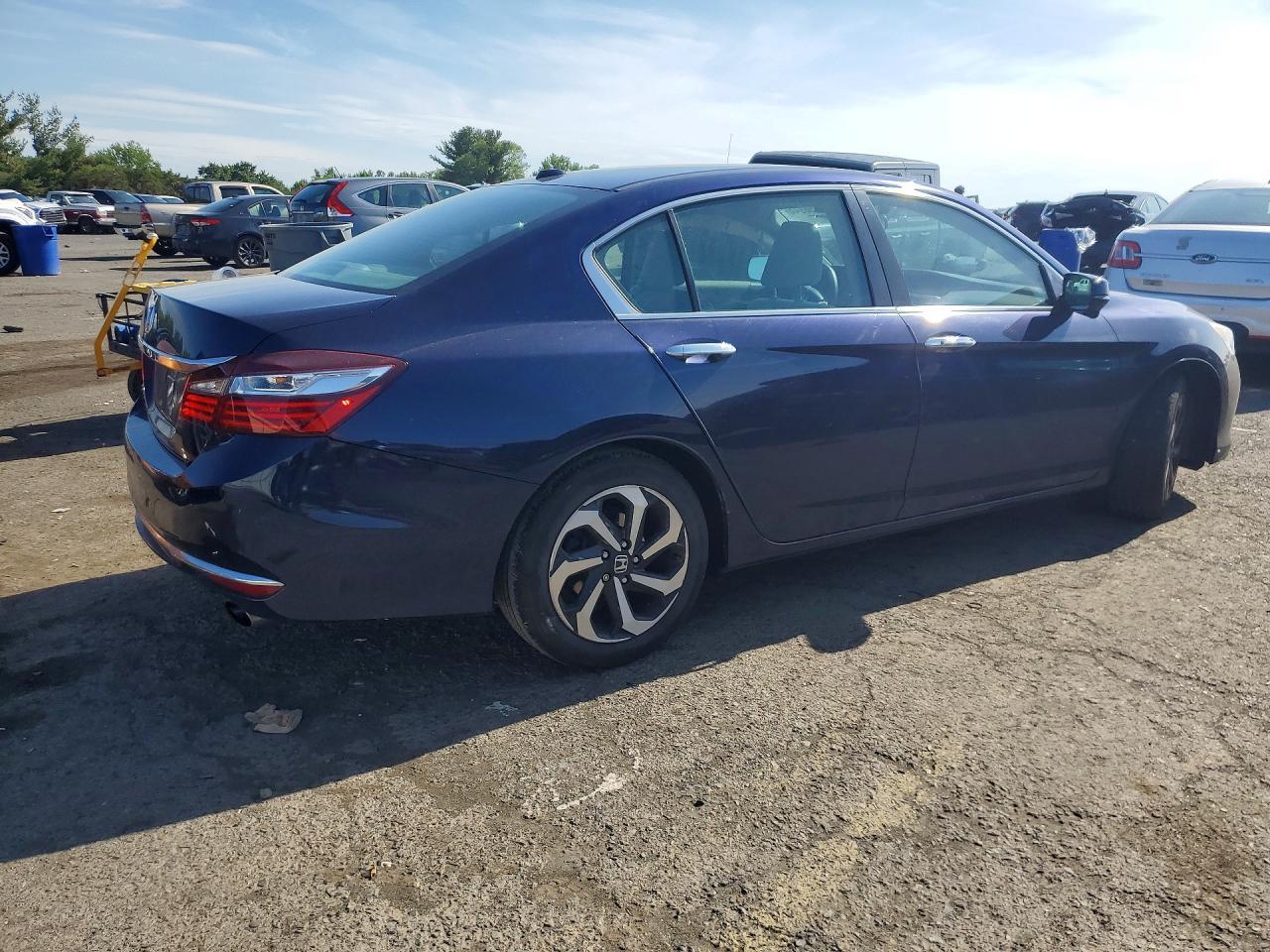 2017 Honda Accord Ex - Фото 3