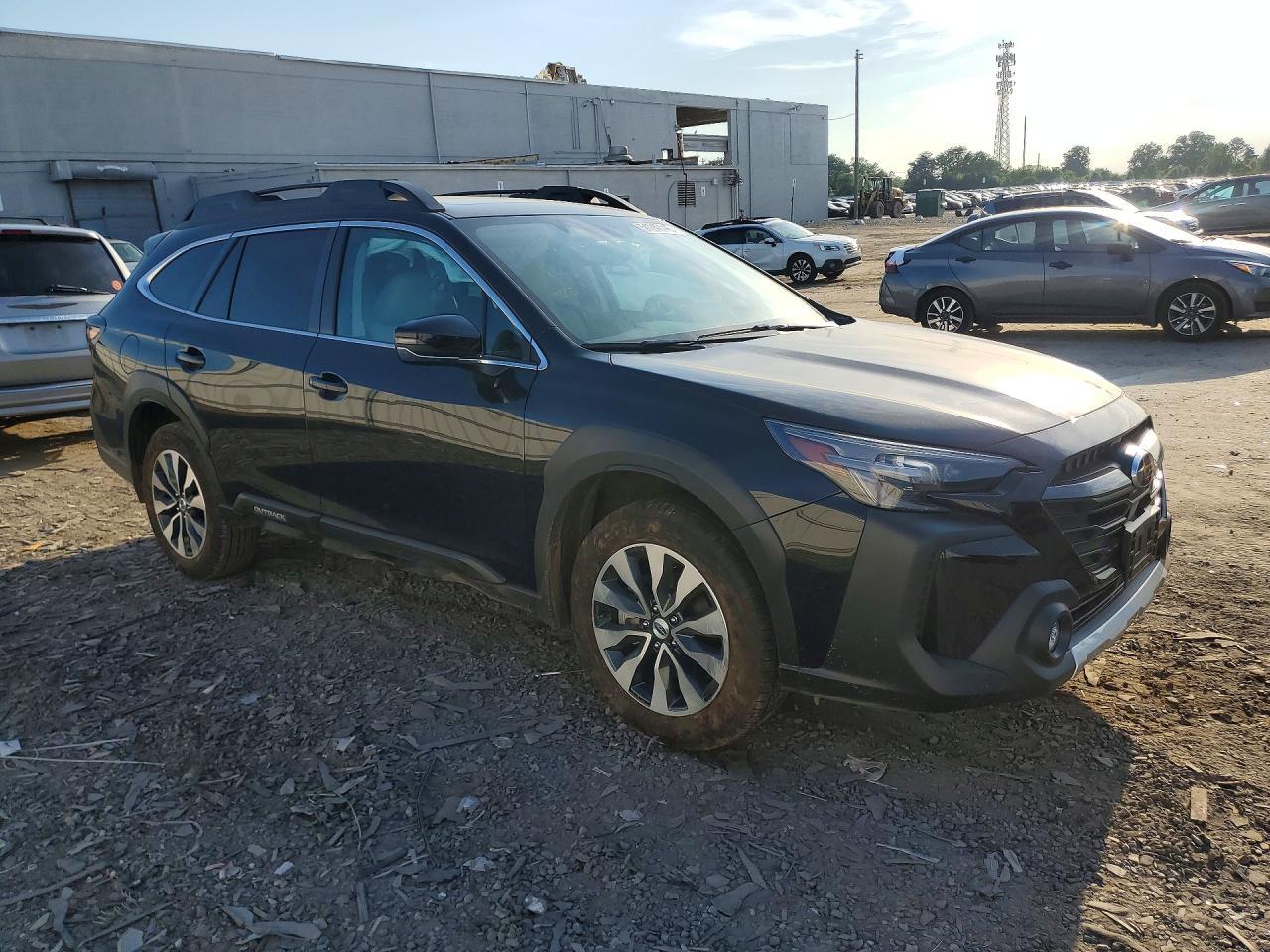 2025 Subaru Outback Limited - Фото 4