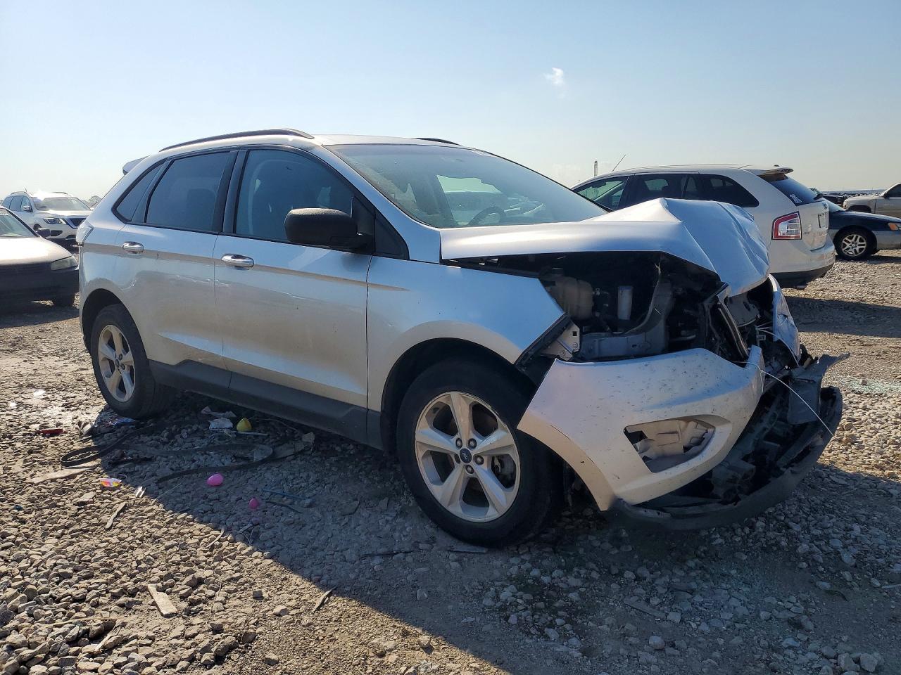 2017 Ford Edge Se - Фото 4