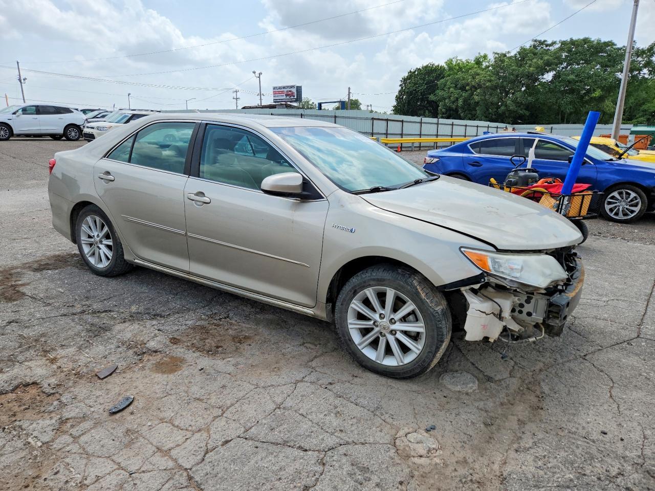 2014 Toyota Camry Hybrid Xle - Фото 4