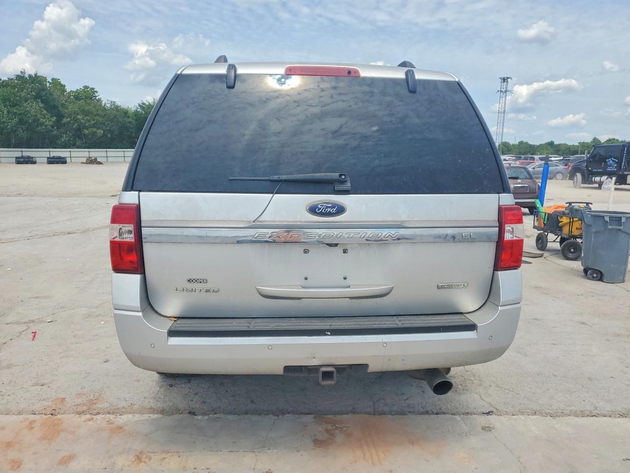 2017 Ford Expedition El Limited - Image 6