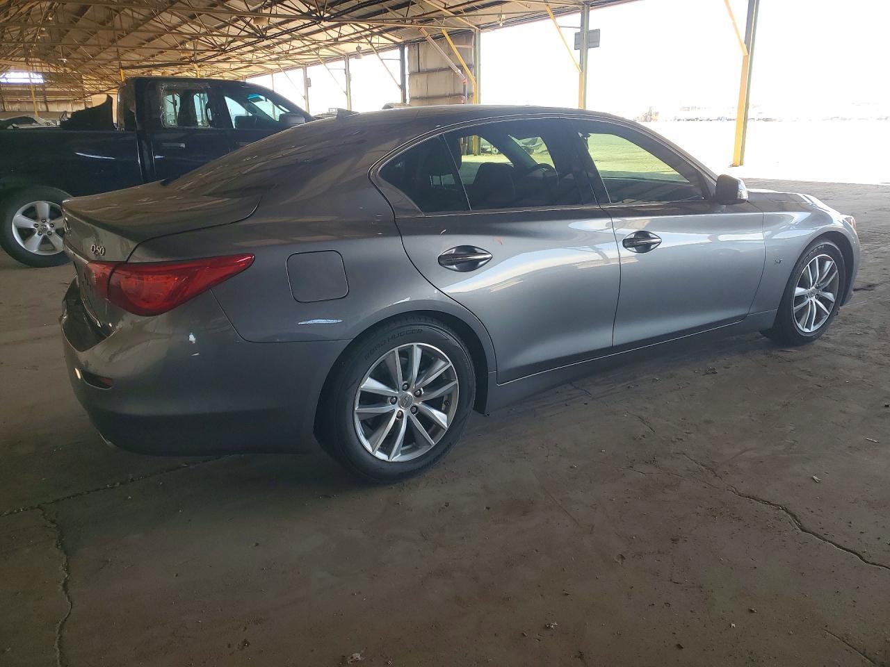 2015 Infiniti Q50 Premium - Фото 3