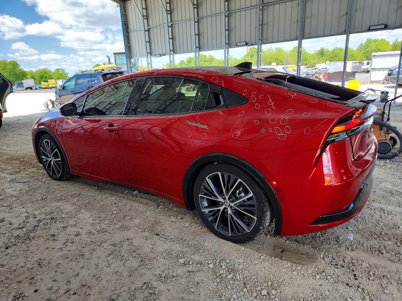 2024 Toyota Prius Xle - Фото 2