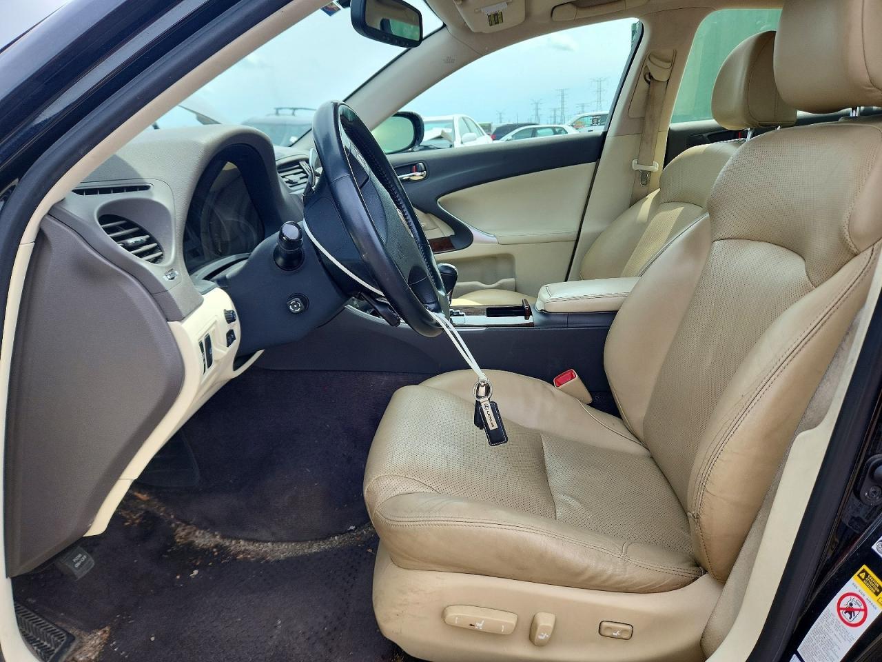 2010 Lexus Is 250 - Image 7