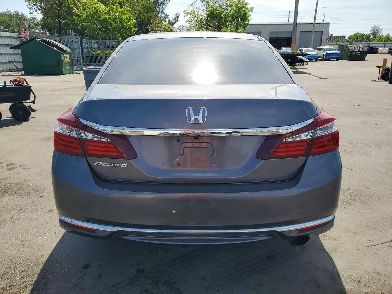 2017 Honda Accord Lx - Фото 6