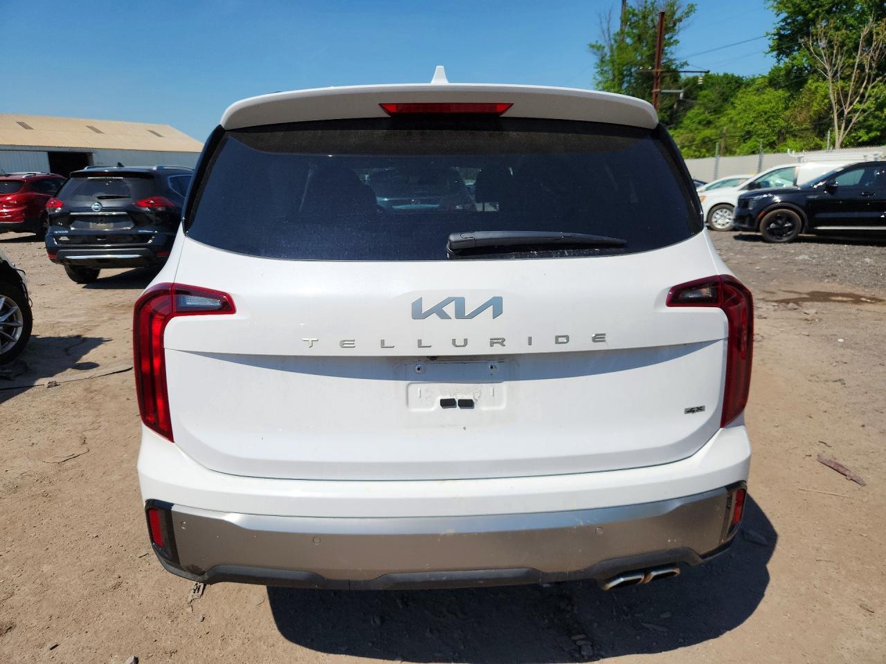 2025 Kia Telluride S - Image 6