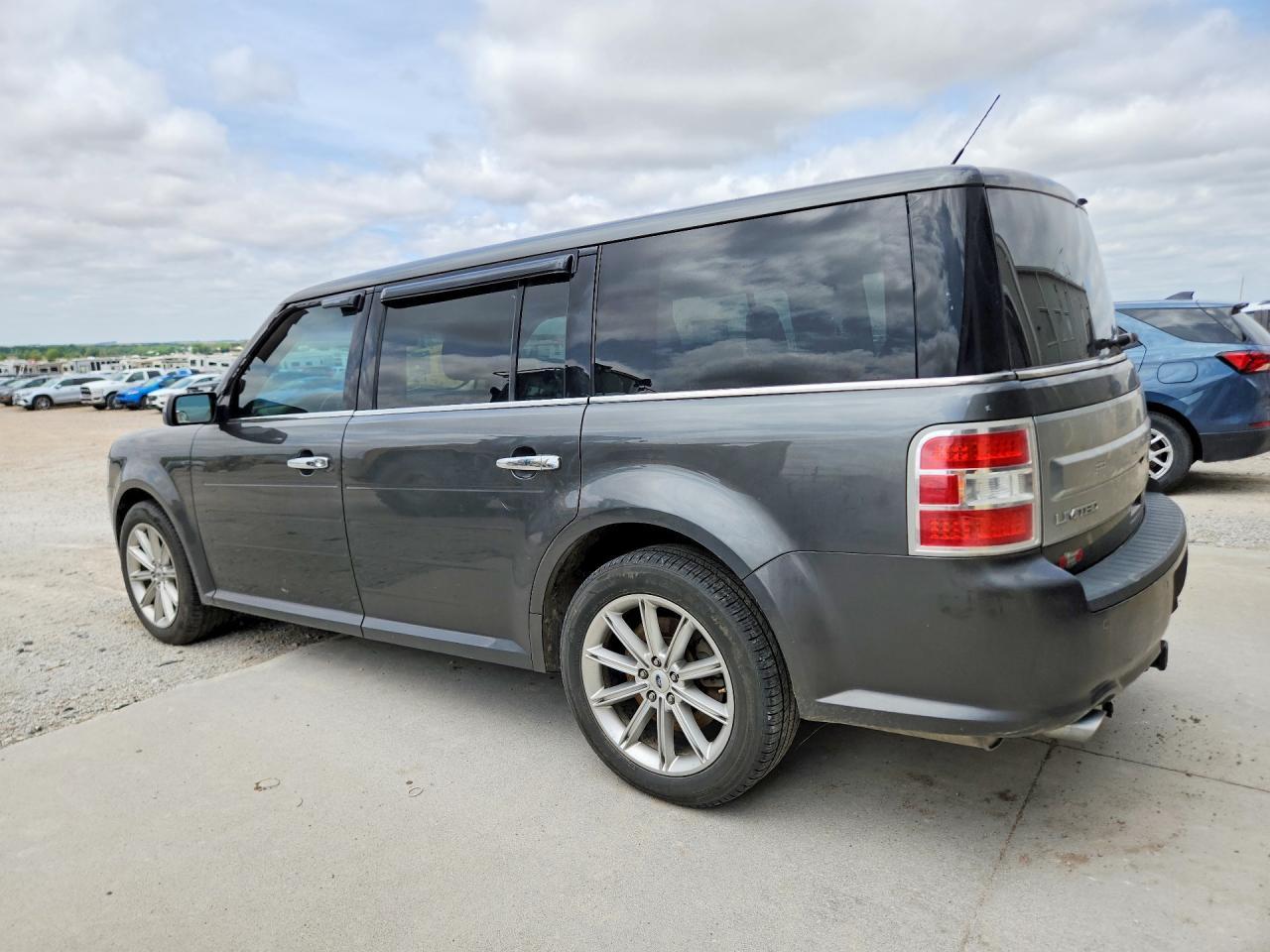2019 Ford Flex Limited - Image 2