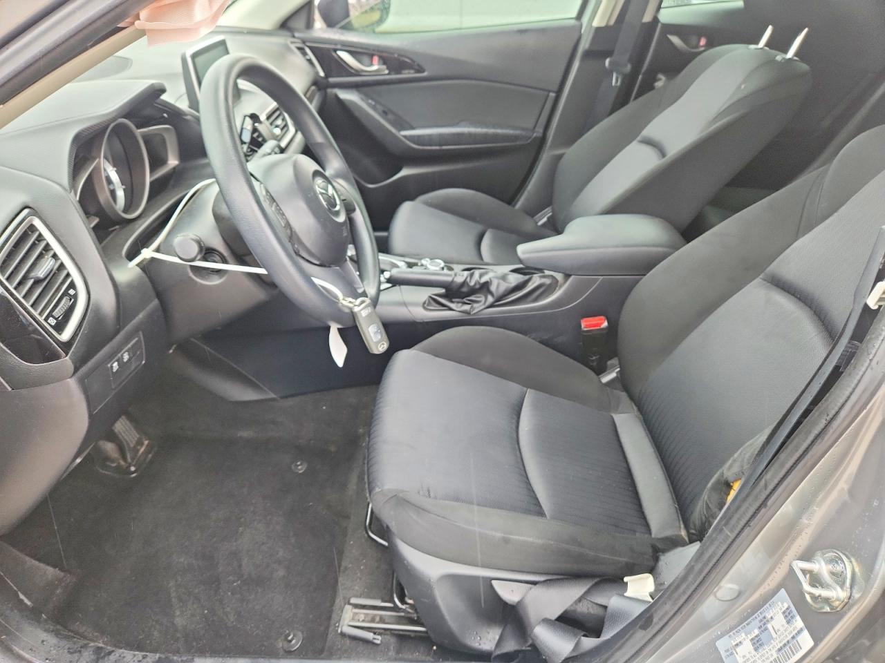 2015 Mazda 3 Sport - Image 7