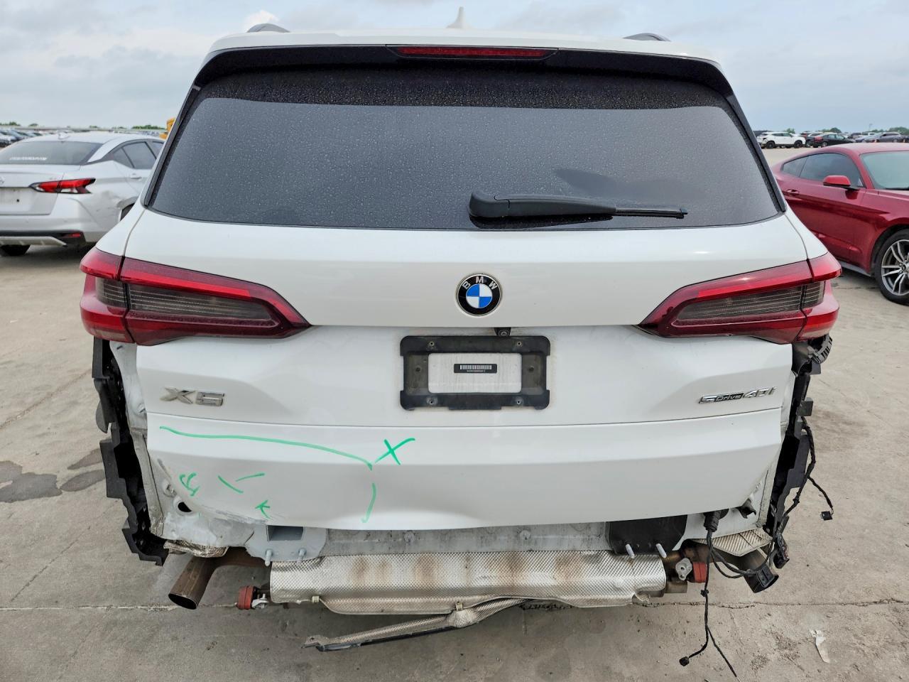 2021 BMW X5 Sdrive 40I - Фото 6