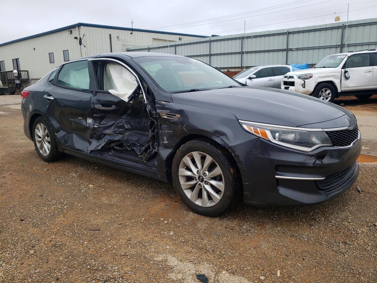 2017 Kia Optima Lx - Image 4
