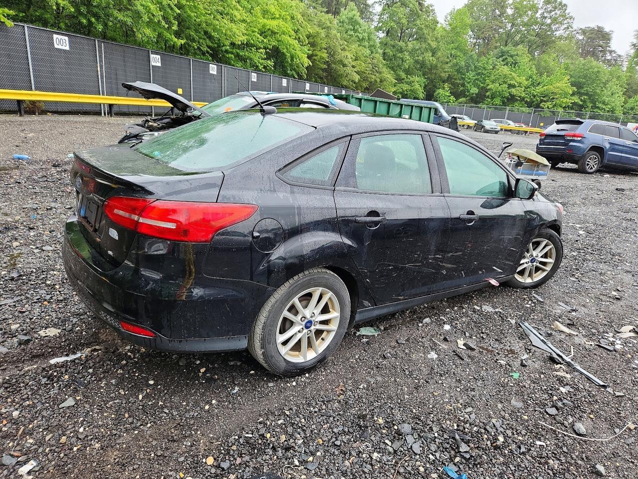 2016 Ford Focus Se - Фото 3