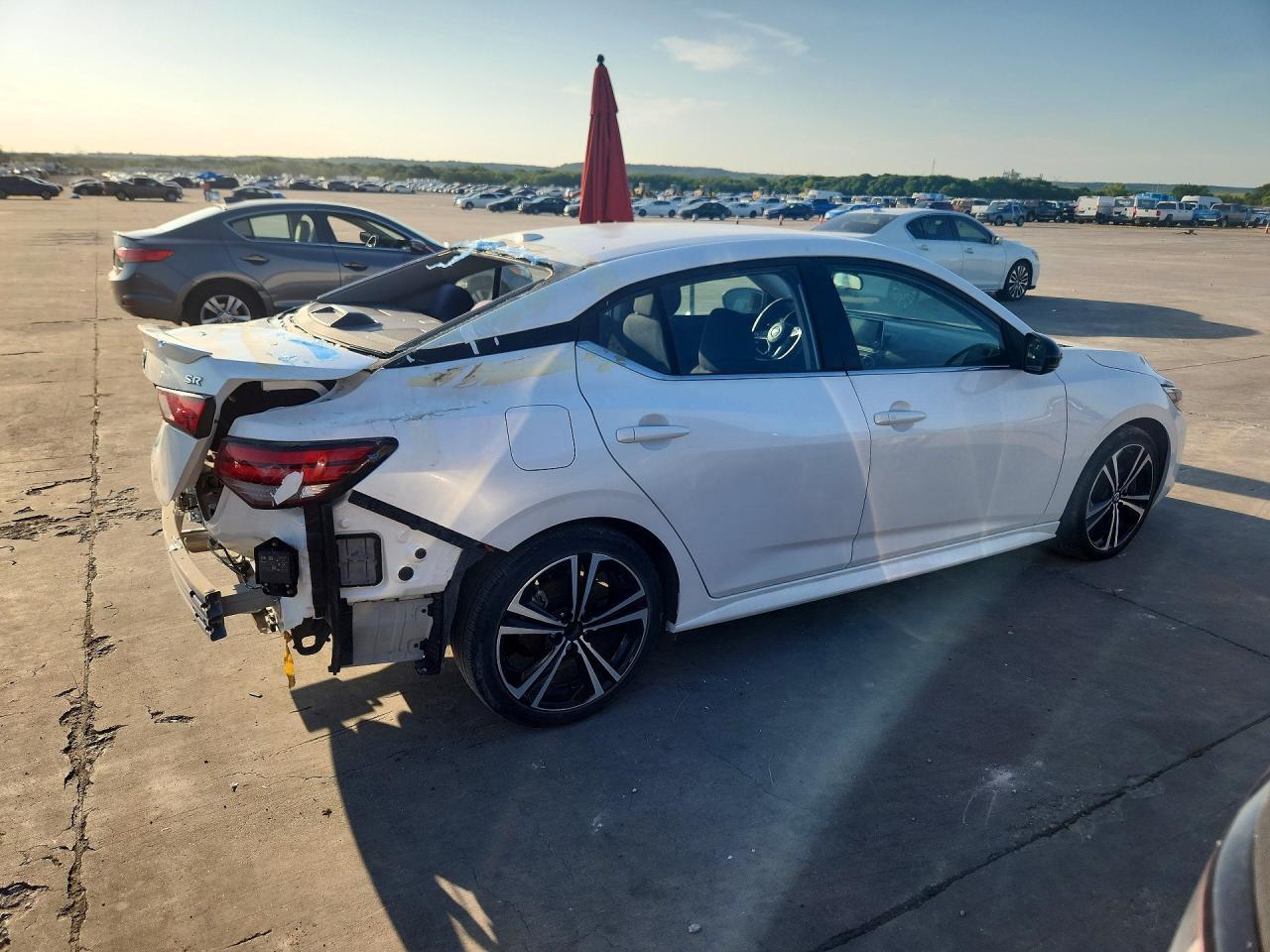 2021 Nissan Sentra Sr - Фото 3