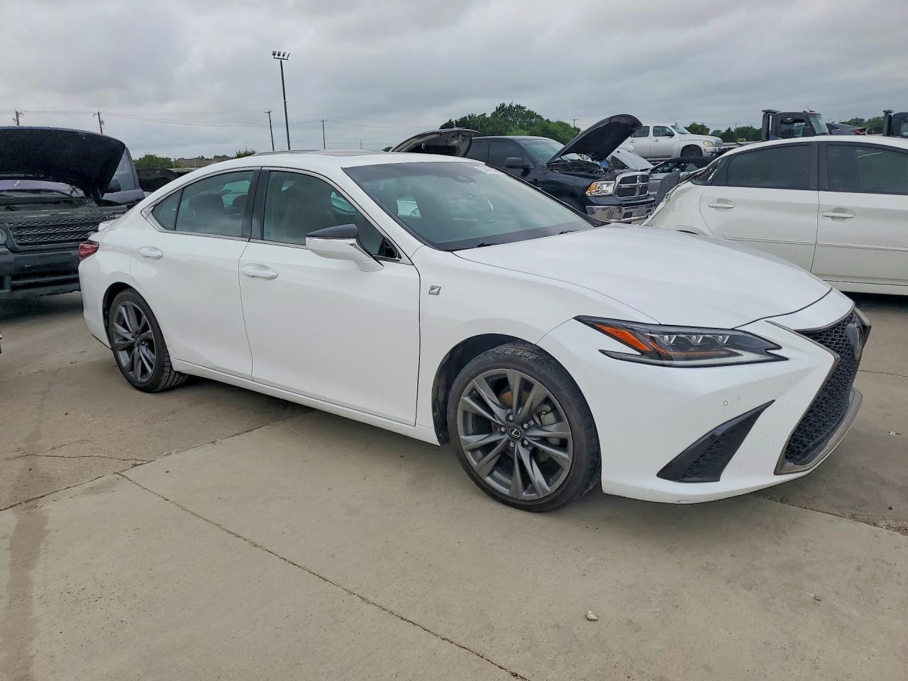 2021 Lexus Es 350 F Sport - Фото 4