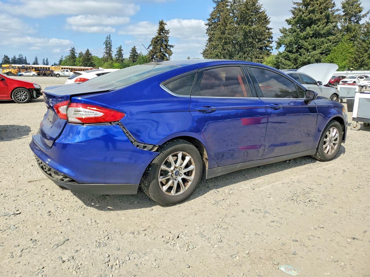 2016 Ford Fusion S - Фото 3