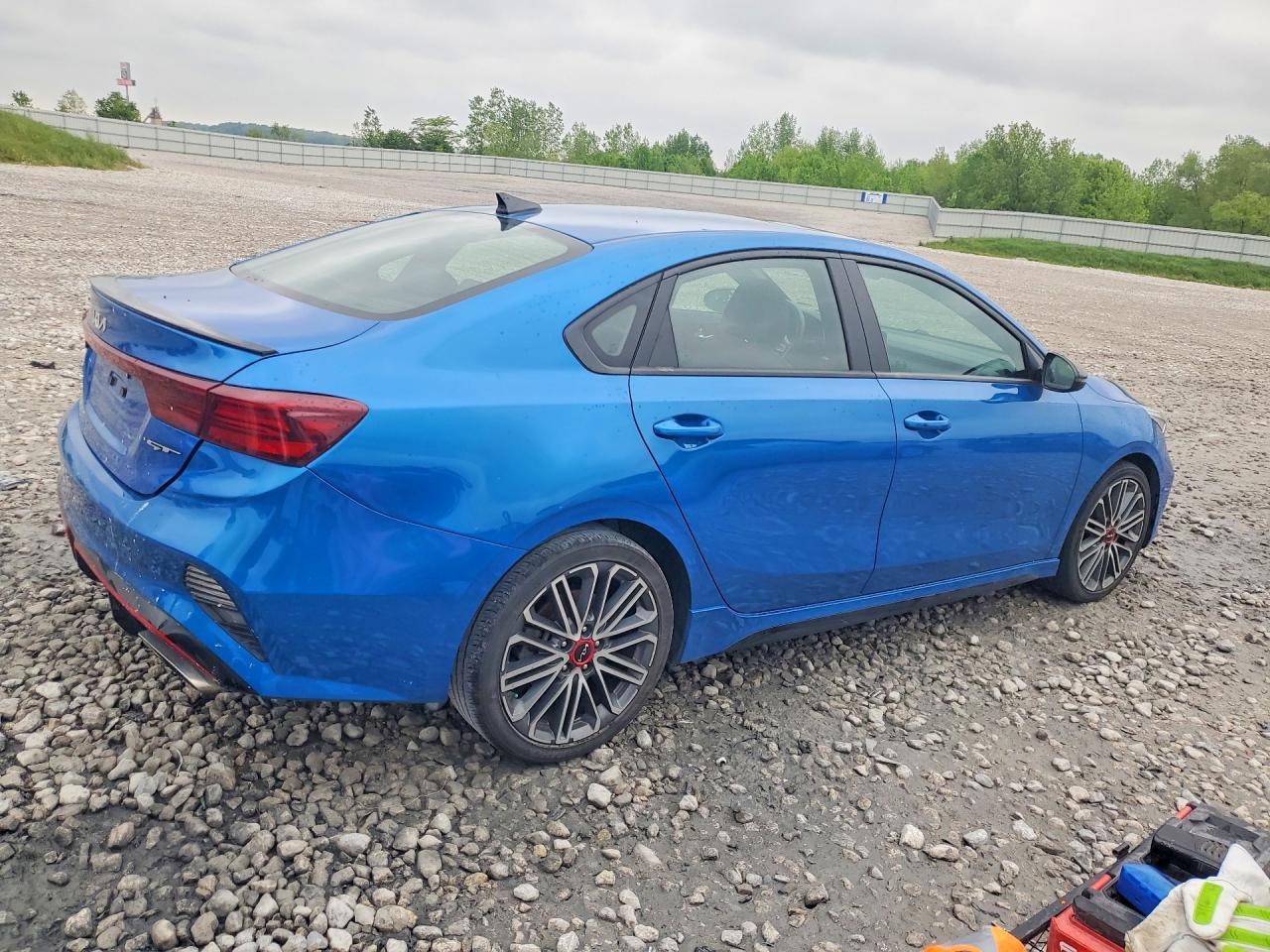 2022 Kia Forte Gt - Фото 3