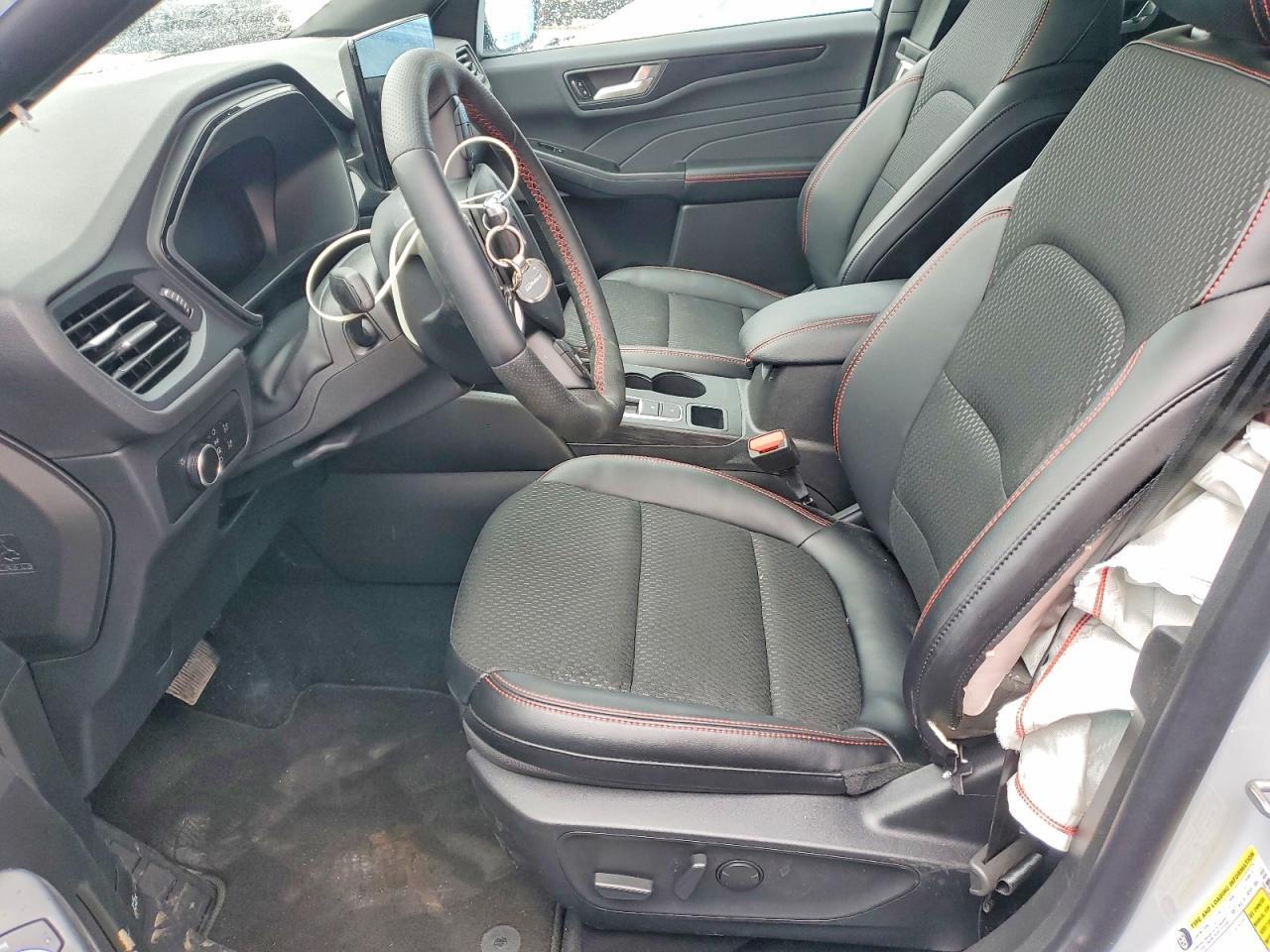 2025 Ford Escape St Line - Фото 7