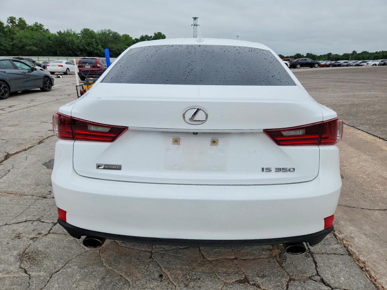 2016 Lexus Is 350 - Image 6
