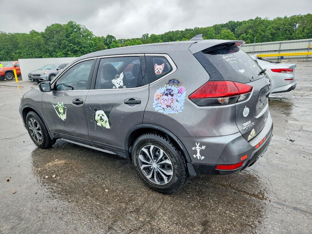 2017 Nissan Rogue S - Image 2