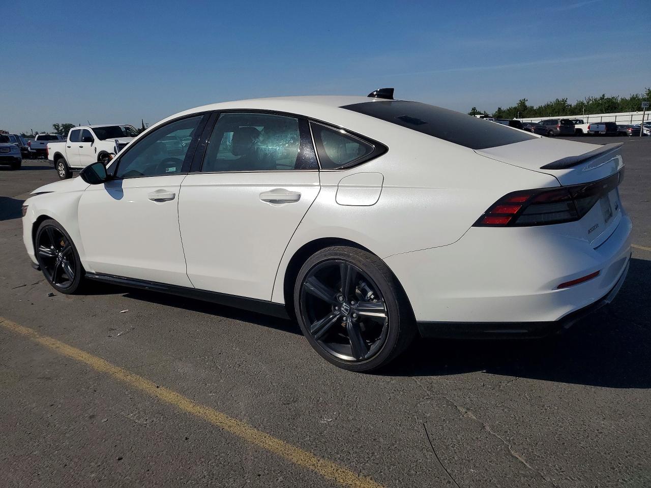 2025 Honda Accord Hybrid Sport-L - Фото 2