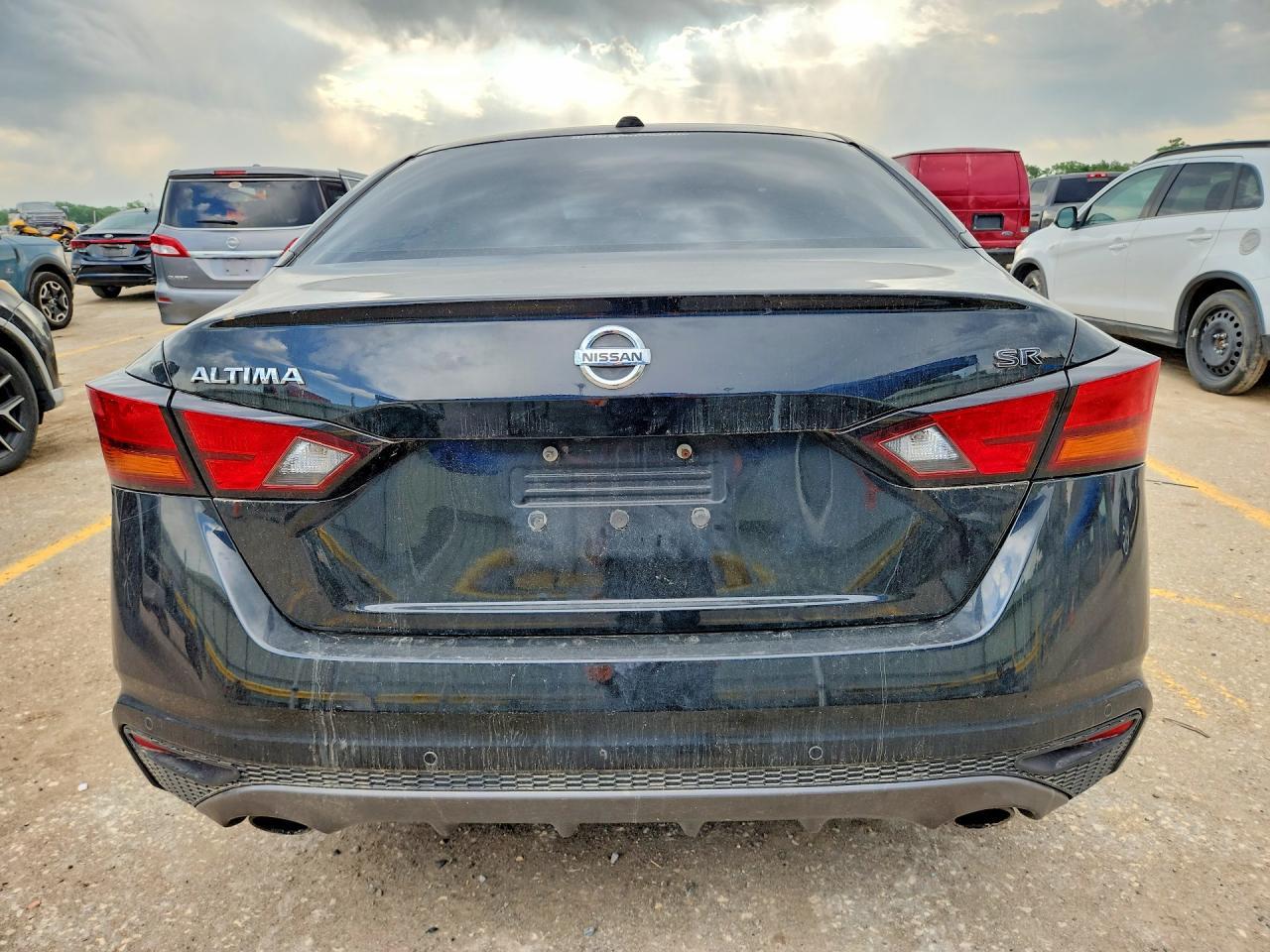 2020 Nissan Altima Sr - Фото 6