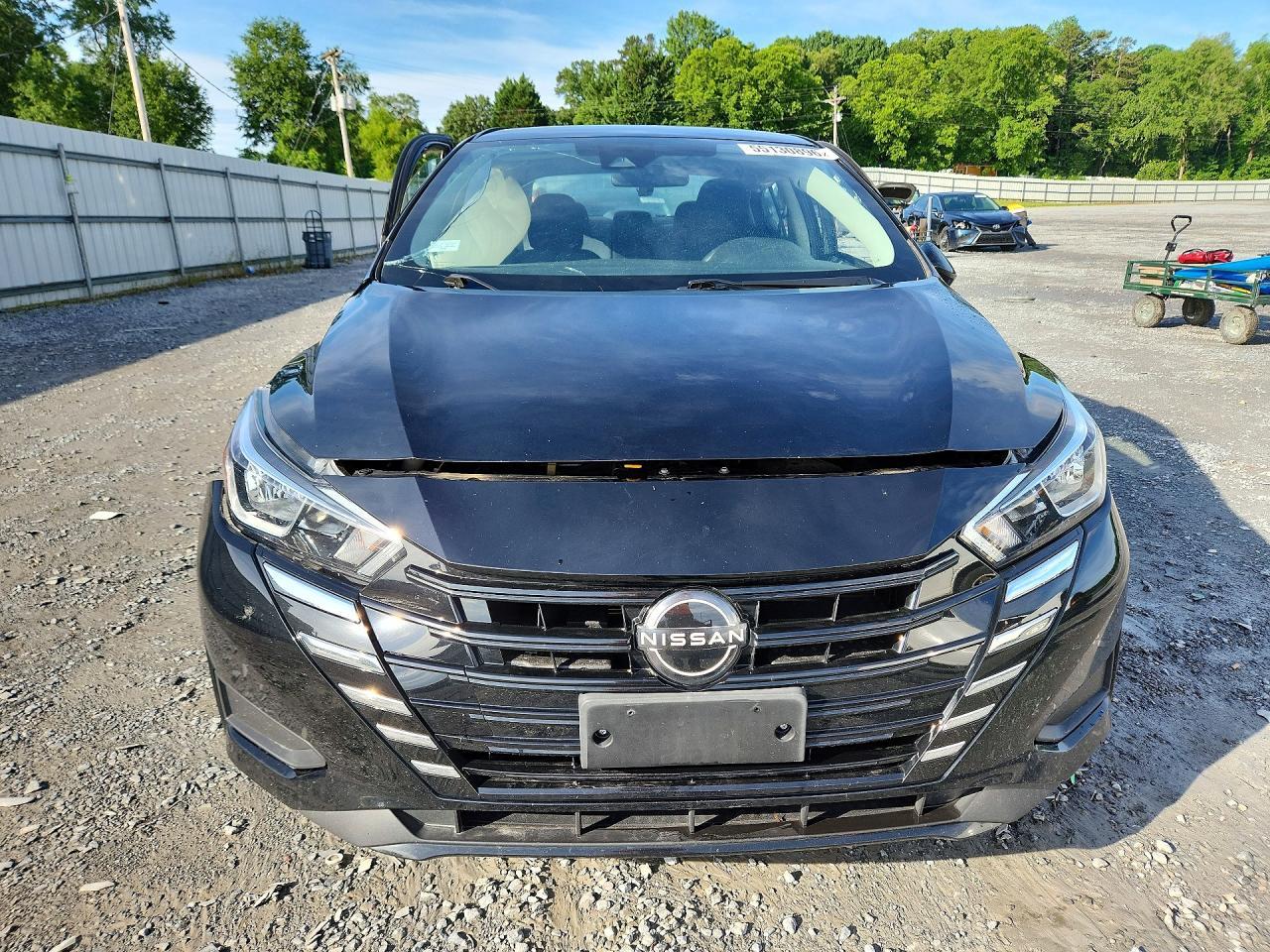2023 Nissan Versa Sv - Image 5