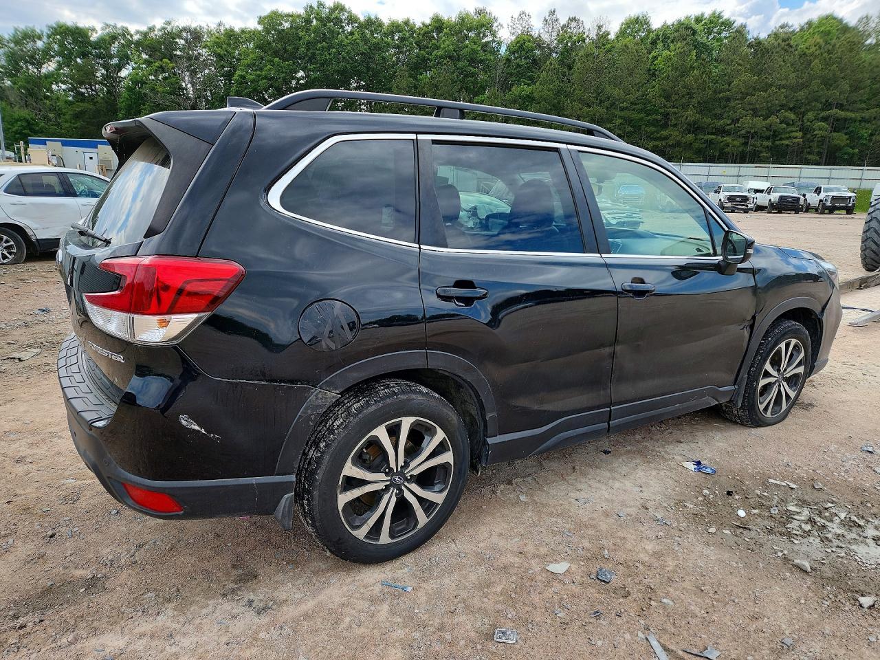 2020 Subaru Forester Limited - Фото 3