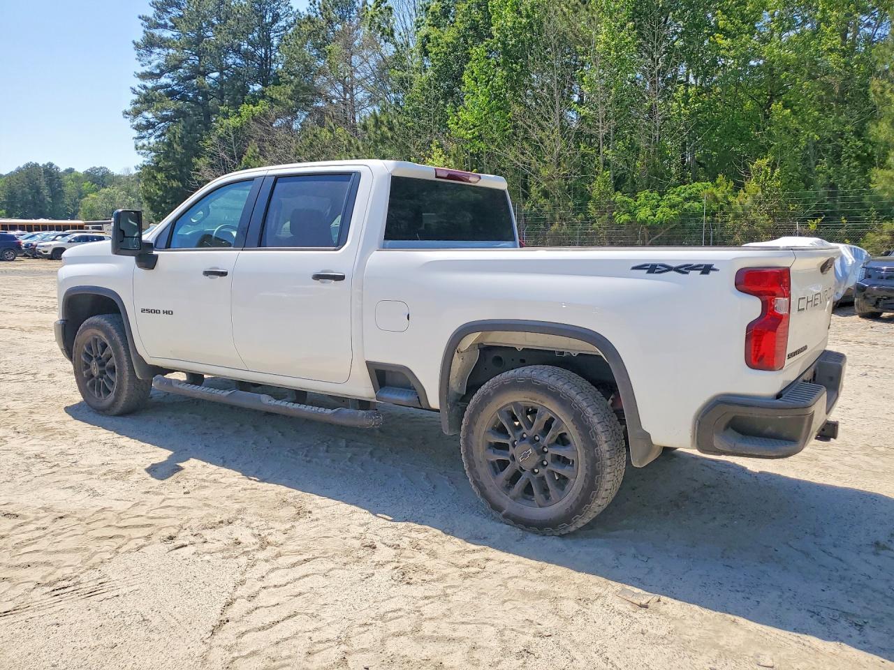 2025 Chevrolet Silverado K2500 Custom - Фото 2