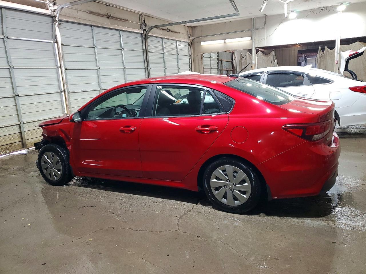 2020 Kia Rio S - Фото 2