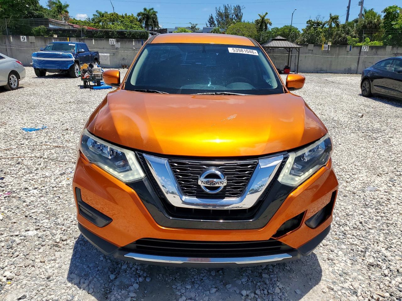 2017 Nissan Rogue S - Фото 5