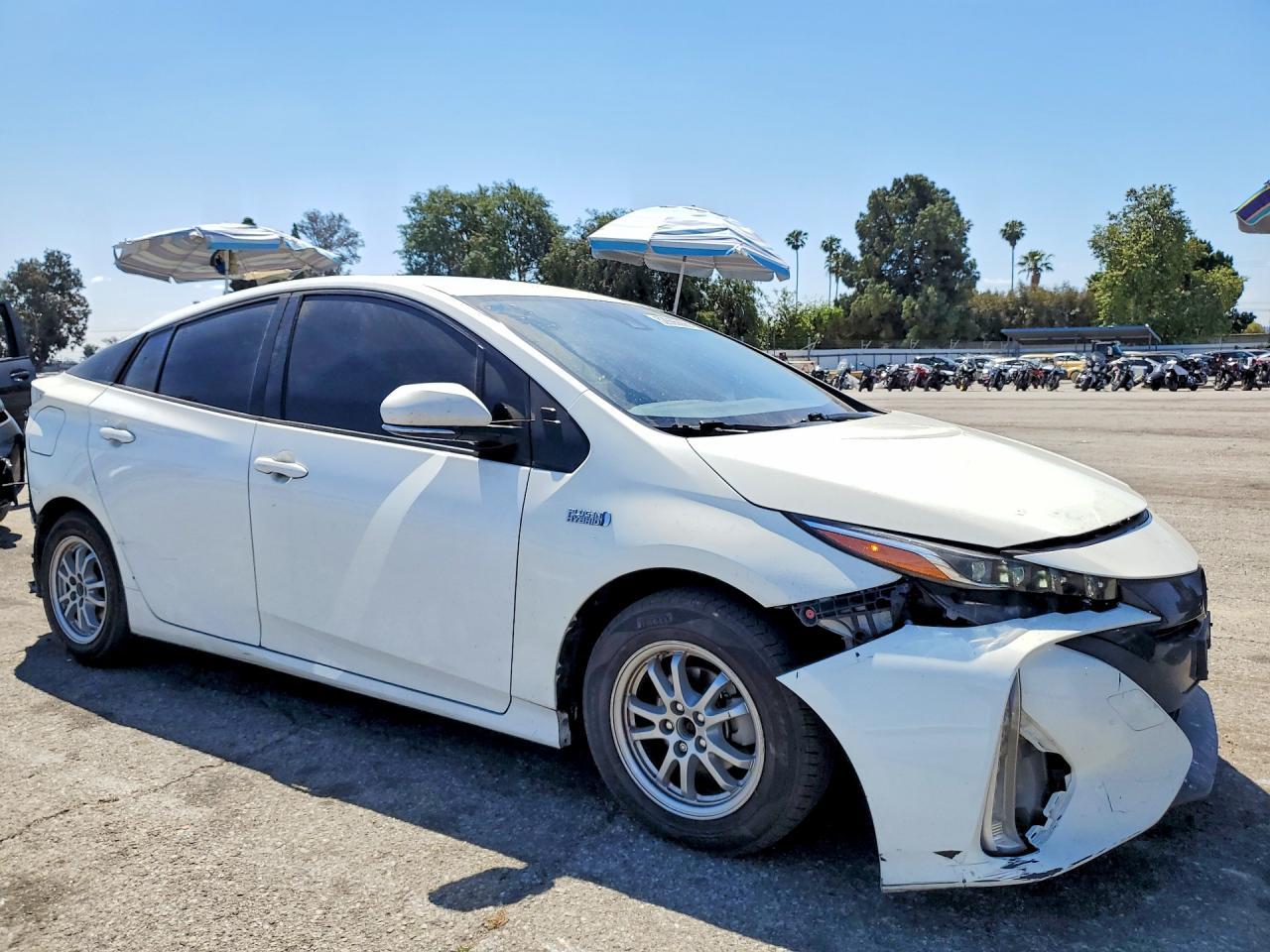 2018 Toyota Prius Prime Premium - Фото 4