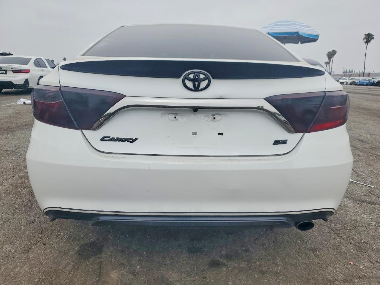 2015 Toyota Camry Se - Фото 6