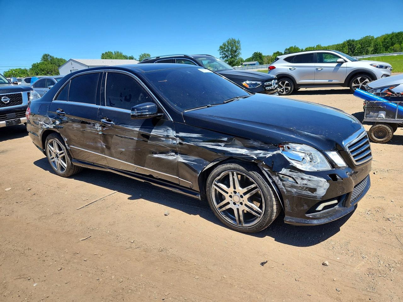 2010 Mercedes-Benz E 550 4Matic - Image 4
