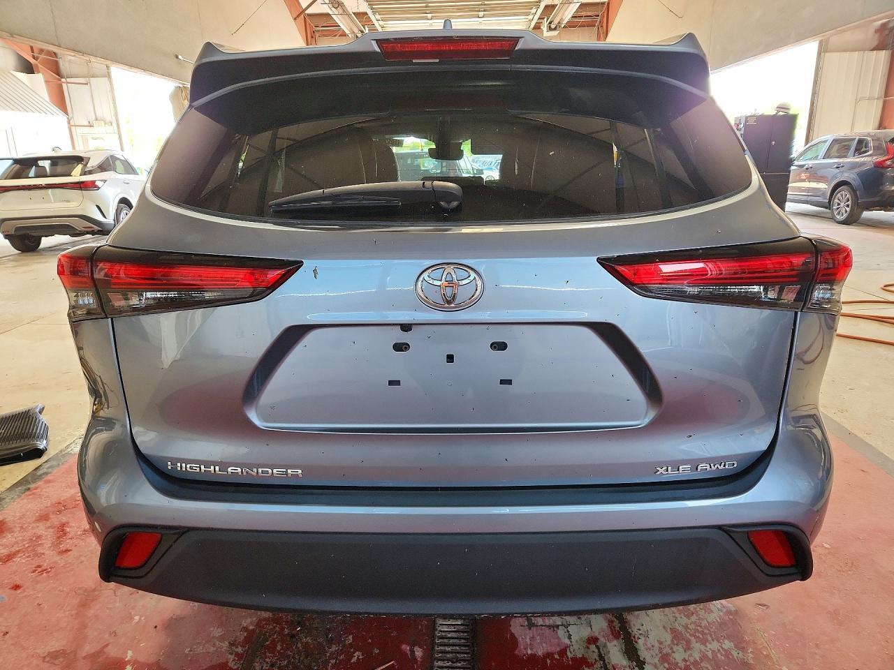 2021 Toyota Highlander Xle - Фото 6