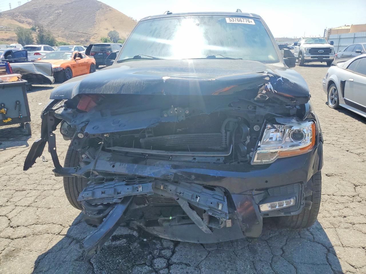 2017 Ford Expedition El Limited - Image 5