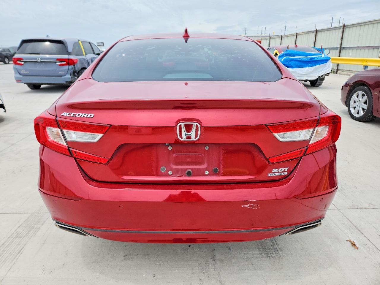 2018 Honda Accord Touring - Image 6