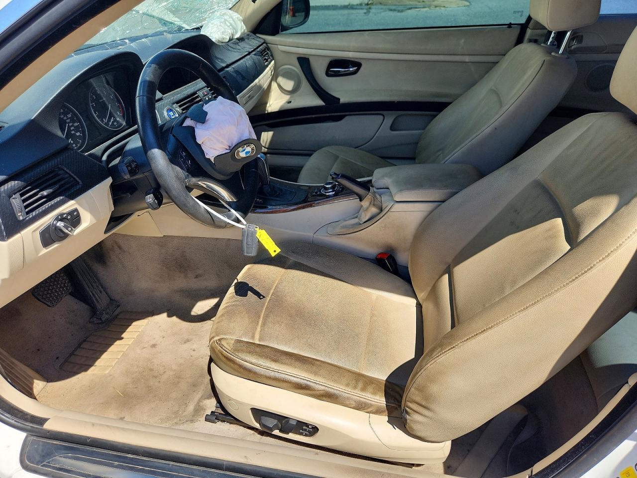 2010 BMW 335 Xi - Фото 7