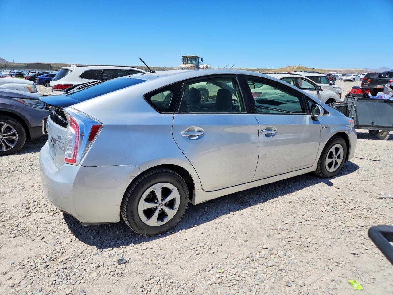 2015 Toyota Prius Two - Image 3