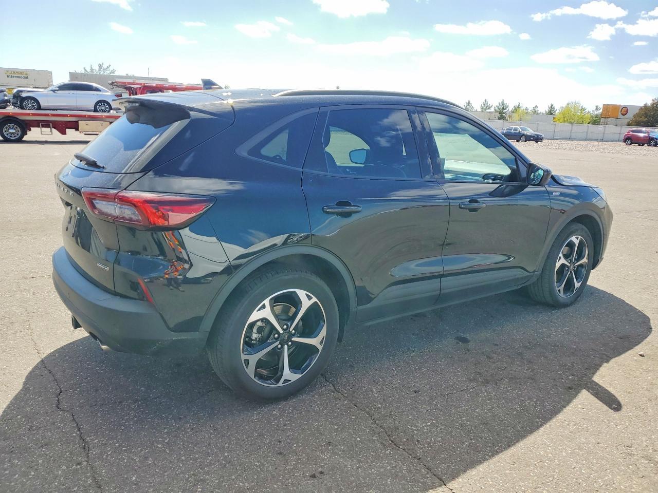 2025 Ford Escape St Line Select - Фото 3