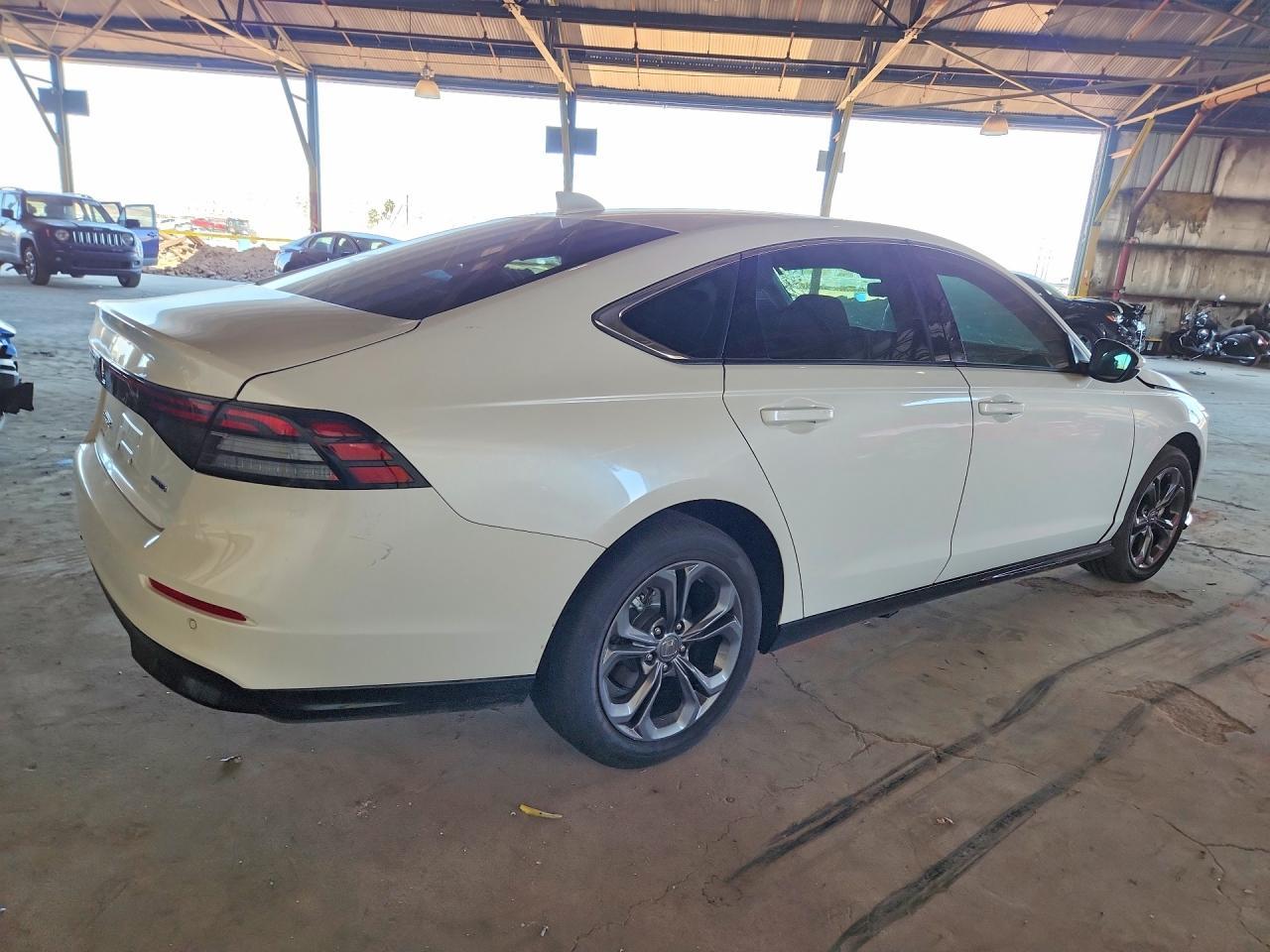 2025 Honda Accord Hybrid Exl - Фото 3