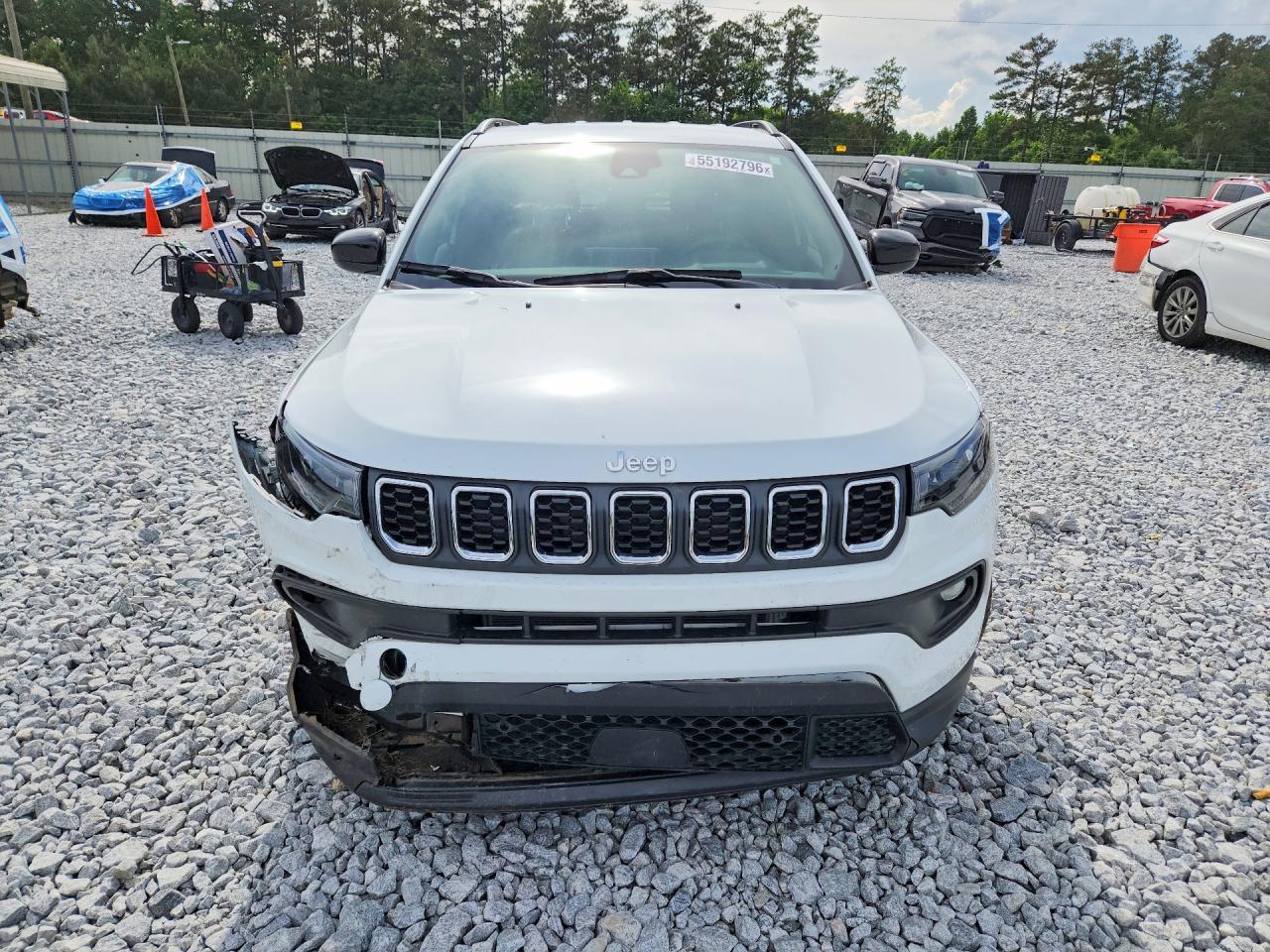 2025 Jeep Compass Latitude - Image 5