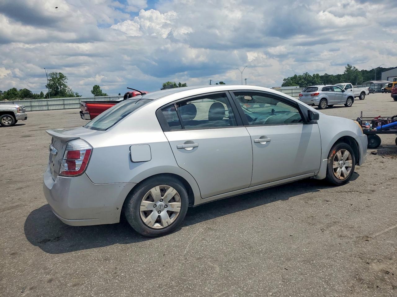 2012 Nissan Sentra 2.0 - Фото 3