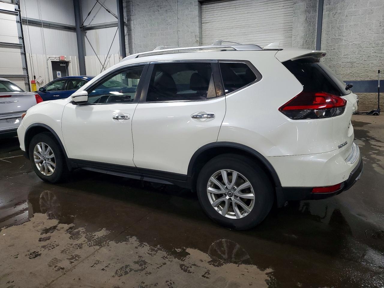 2020 Nissan Rogue Sv - Фото 2