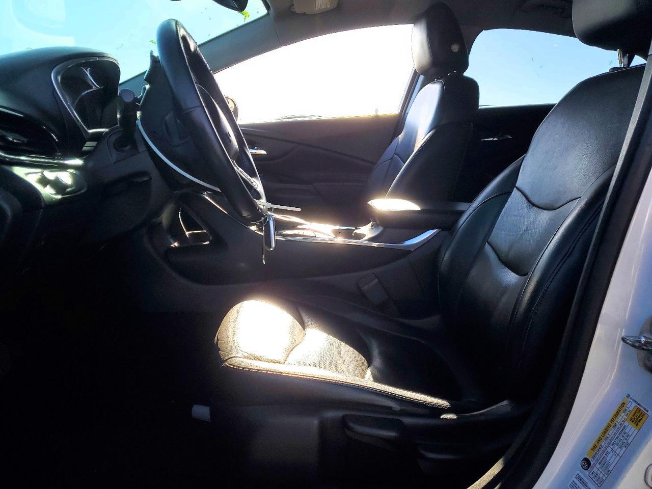 2016 Chevrolet Volt Ltz - Image 7